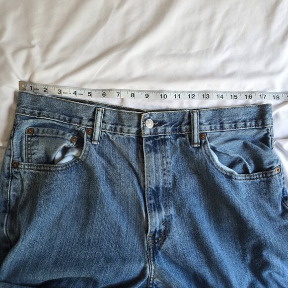 Vintage Levi's 550, Size 36x30 - Picture 10 of 10